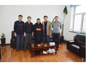標(biāo)題：海拉爾試驗(yàn)站為困難職工發(fā)放國(guó)機(jī)愛(ài)心基金
瀏覽次數(shù)：3576
發(fā)表時(shí)間：2017-01-26