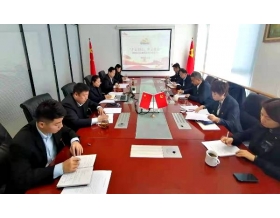 標題：第五黨支部召開“不忘初心、牢記使命”專題組織生活會暨民主評議黨員會議
瀏覽次數(shù)：3841
發(fā)表時間：2019-12-11