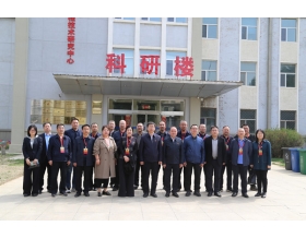 標(biāo)題：呼和浩特市賽罕區(qū)人大文教委主任云振紀(jì)一行蒞臨呼和浩特分院調(diào)研考察
瀏覽次數(shù)：1230
發(fā)表時(shí)間：2023-04-26